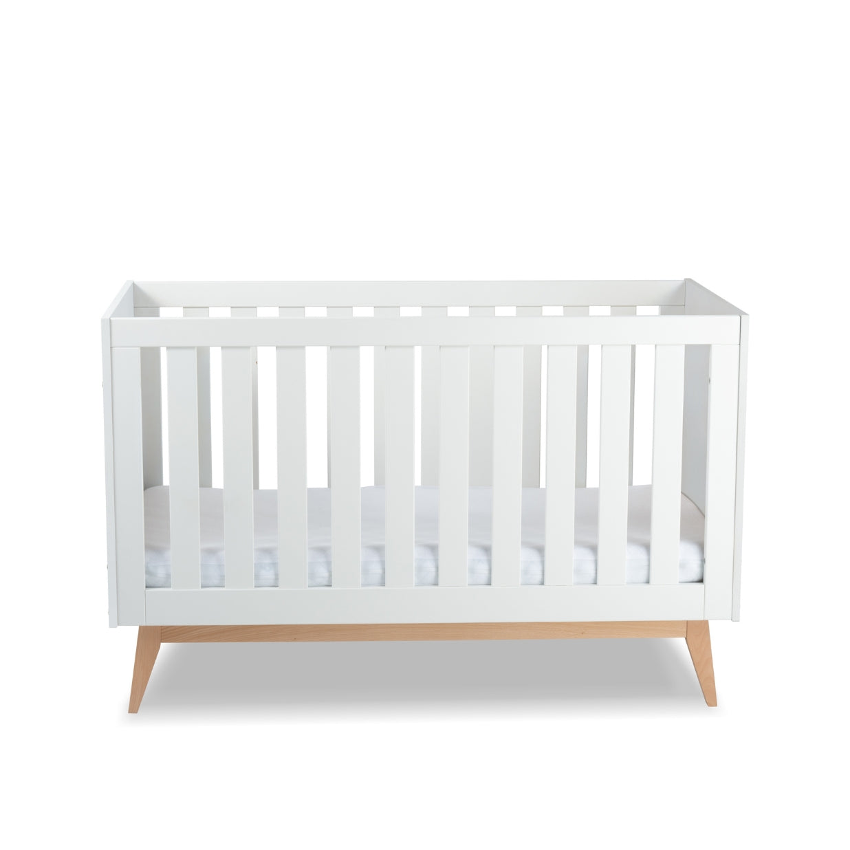 Tommi Cot - White