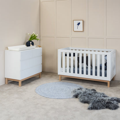 Bailey Compact Cot - White