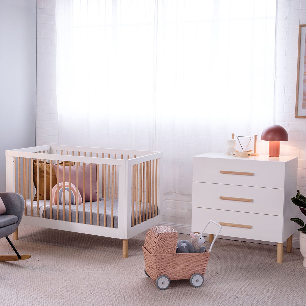 BabyRest Torquay Cot White Natural