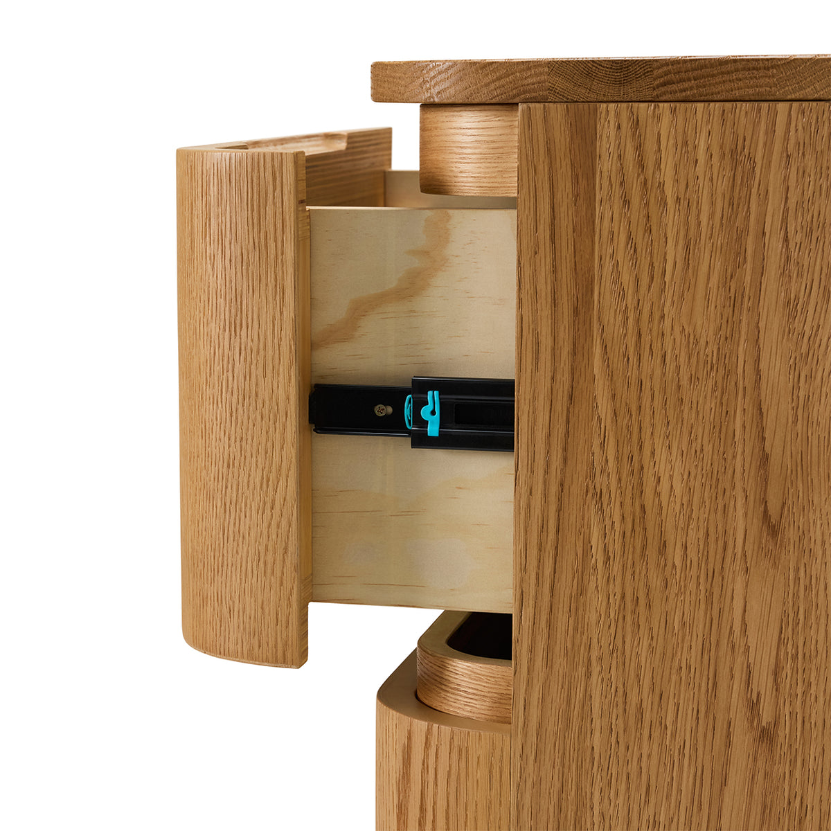 Harcourt Chest Oak